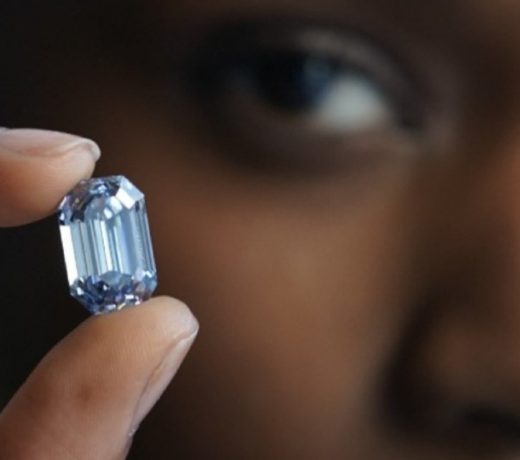 विश्वको सबैभन्दा ठूलो हीरा लिलामी : रु. ५,७५,९२,५१,२०० भन्दा बढीमा बिक्री हुने अपेक्षा