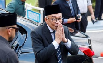 Malaysian opposition leader Anwar Ibrahim appointed prime minister