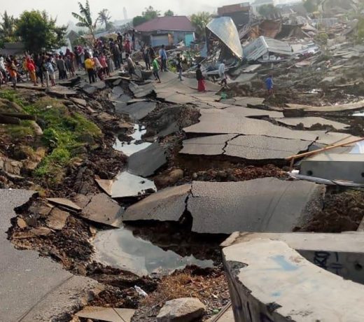 इन्डोनेसियामा गएको भूकम्पमा परी मृत्यु हुनेको सङ्ख्या ३१० पुग्यो