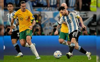 Argentina beat Australia
