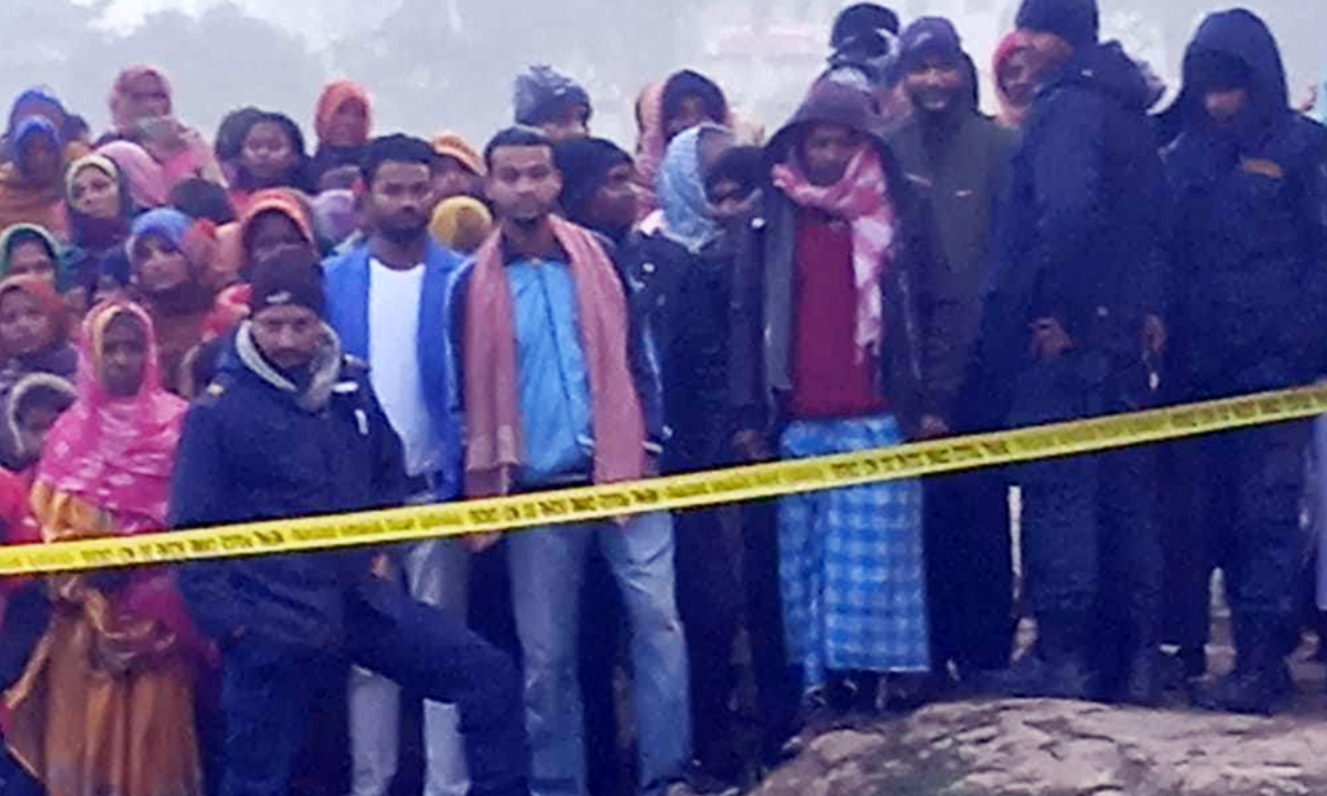 The body of a 6-year-old girl was found naked in Dhanusha