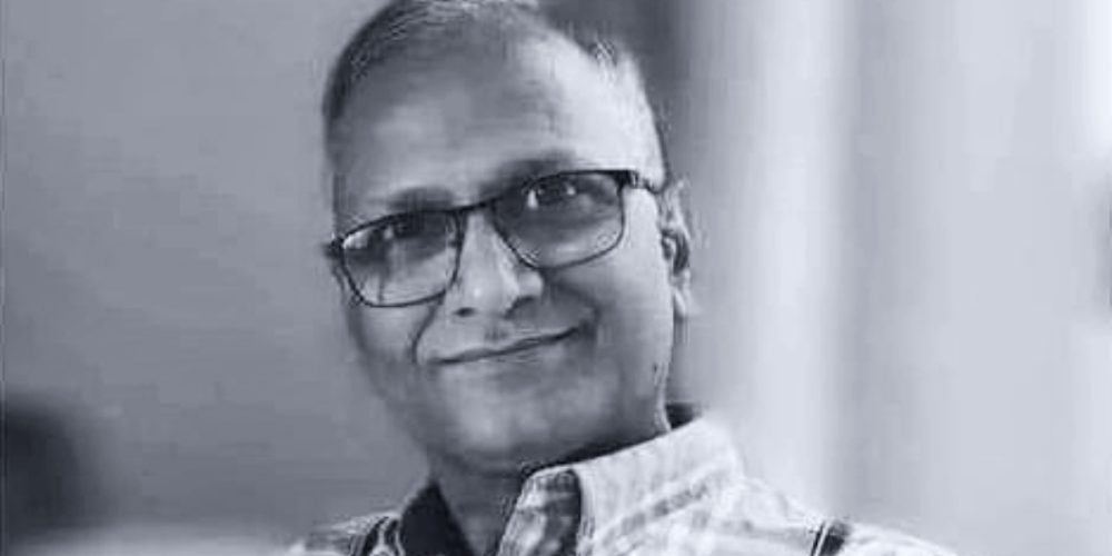 Writer and Marxist thinker Dr. Tarakant Pandey passed away in a bus accident