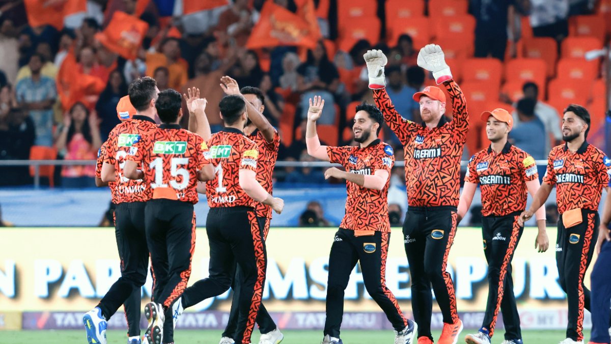 Hyderabad beat Mumbai by 31 runs in a record match