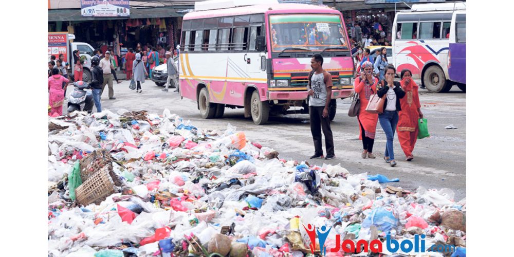 Obstacles to take garbage from Kathmandu valley