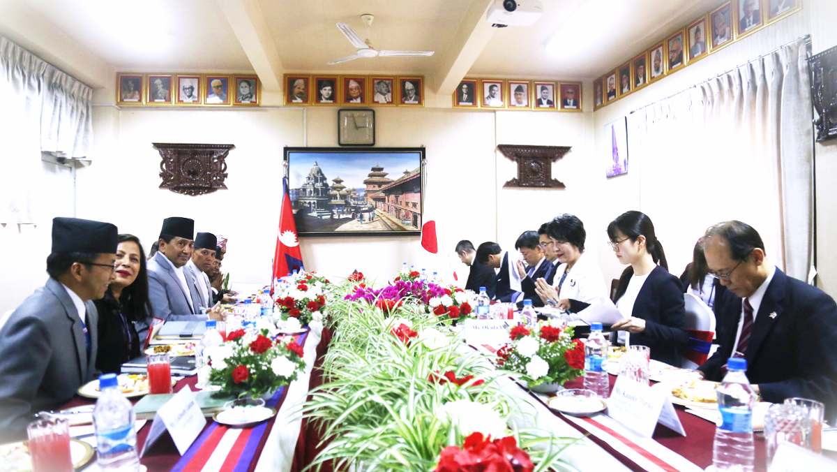 Bilateral meeting between Japanese Foreign Minister Khamikhawa and Foreign Minister Narayankaji Shrestha